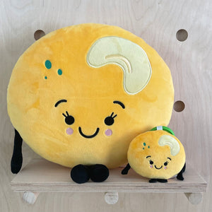 LITTLE LADOO STUFFIE SET